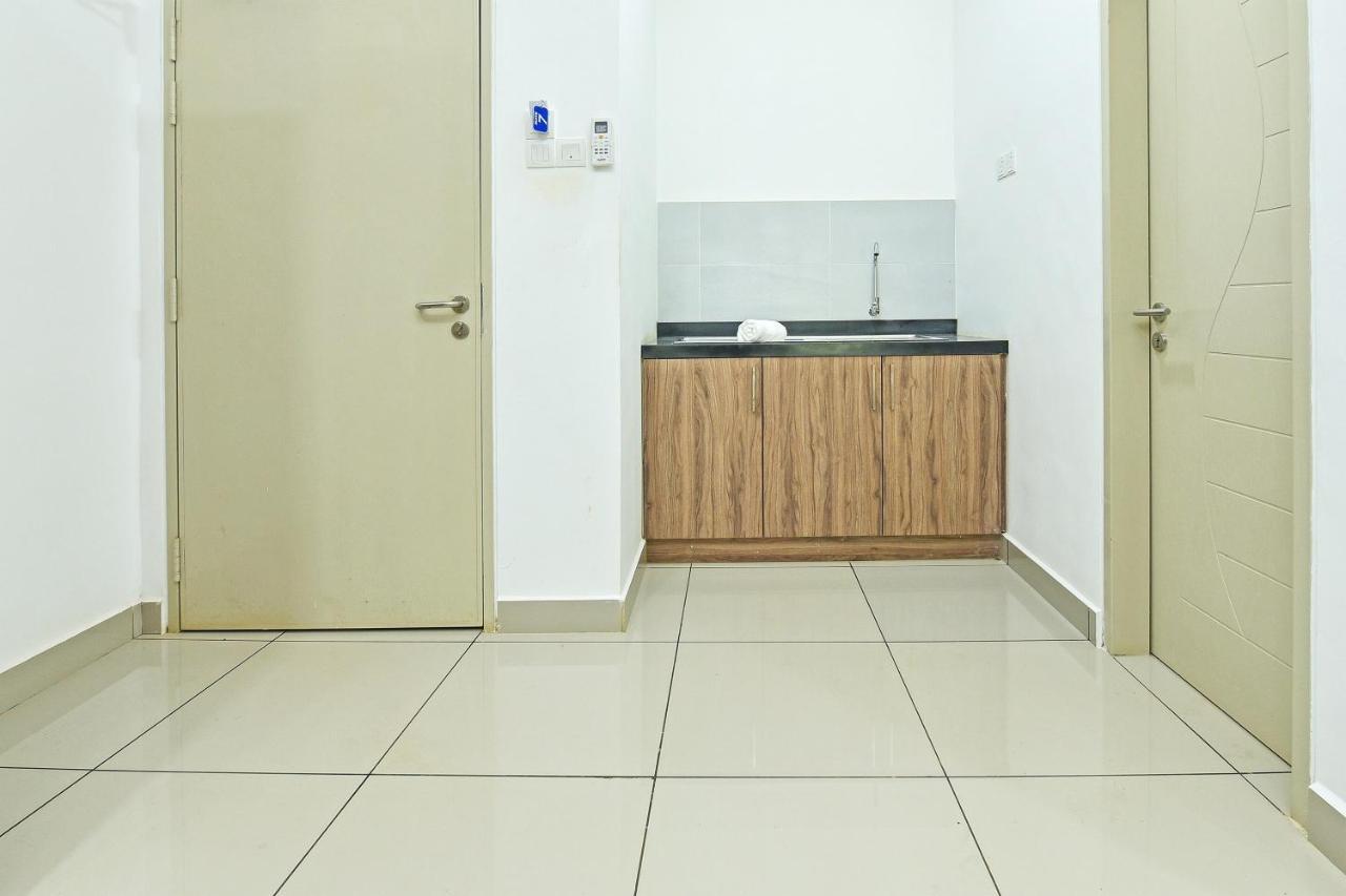 Capital O 90614 Cvia Ummul Hotel Padang Besar Ngoại thất bức ảnh