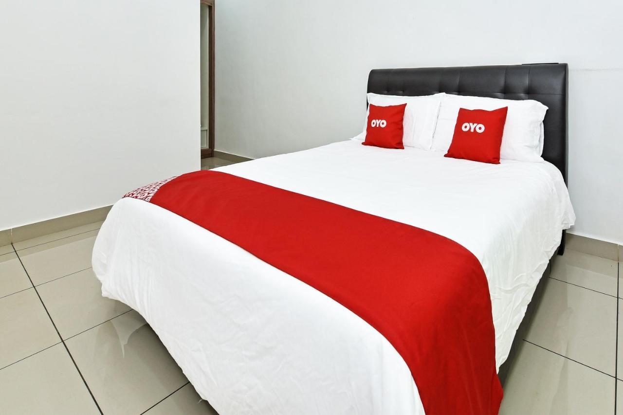 Capital O 90614 Cvia Ummul Hotel Padang Besar Ngoại thất bức ảnh